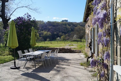 Croque Lunes - Chambres d'hôte en Haut Cantal, Chambre d'Hôtes à Beaulieu