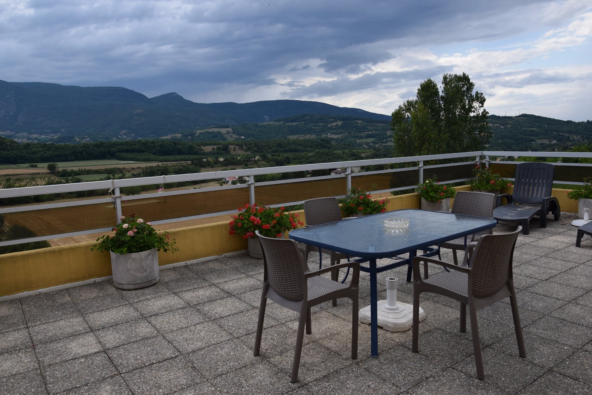 Chambres d'Hôtes Michel, Chambre d'Hôtes à Saint-Laurent-en-Royans