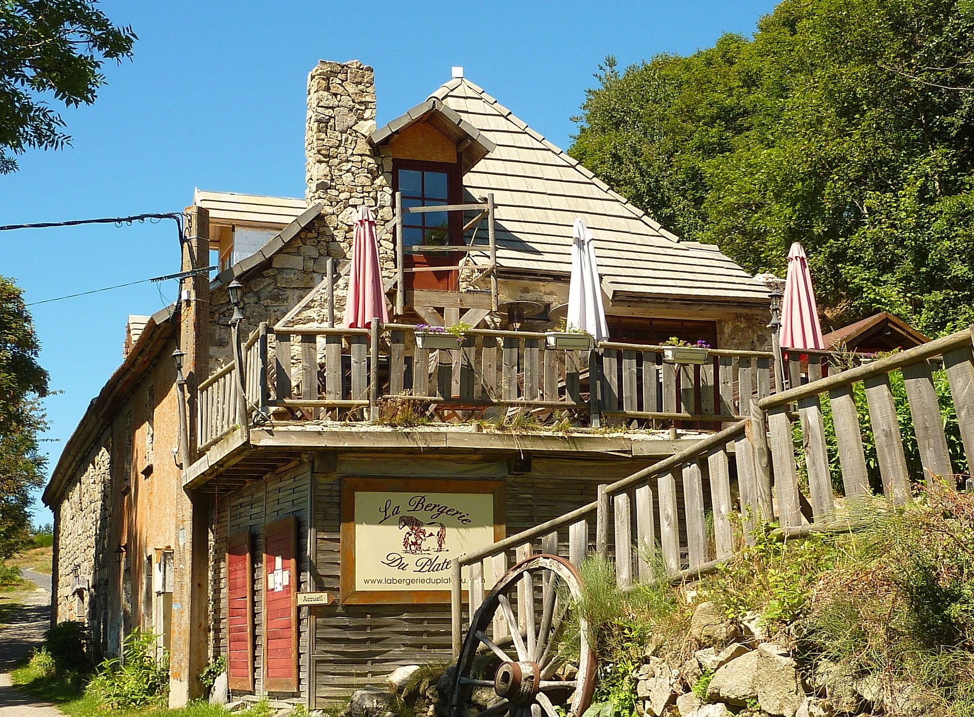 La Bergerie du Plateau, chambres d'hôtes, gite, logements insolite, Chambre d'Hôtes à Cros-de-Géorand