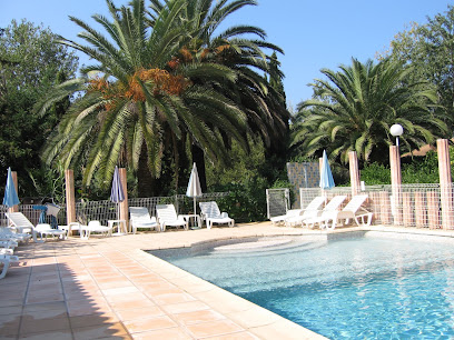 Résidence Le Rateau Bavoir, Location De Vacances à Calvi