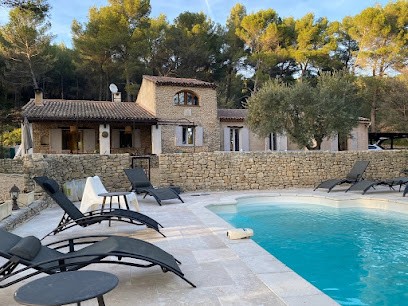 Mas sous les Pins, Location de Vacances à Gargas