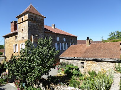 Le Clos De La Theze, Chambre d'Hôtes à Frayssinet-le-Gélat