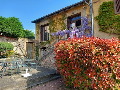 Chez le Père Soucieux, Chambre d'Hôtes à Commelle-Vernay