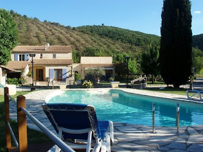 Fontaine Fernand, Chambre d'Hôtes au Castellet