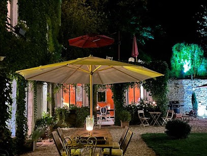 Manoir de la Croix Saint Louis ( 5 étoiles), Maison d'Hôtes aux Hauts de Forterre