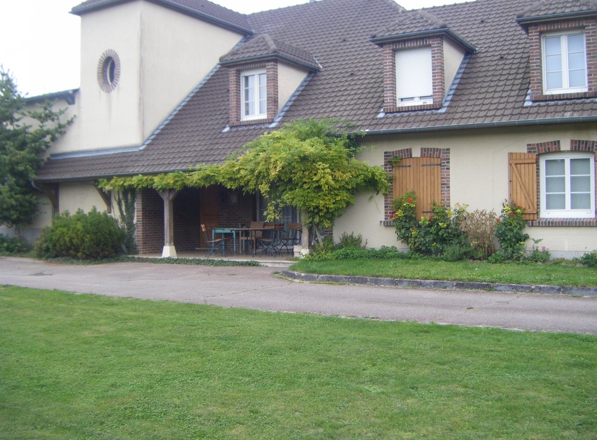 Champagne Jean‐Claude Doquet, Chambre d'Hôtes à Blancs-Coteaux