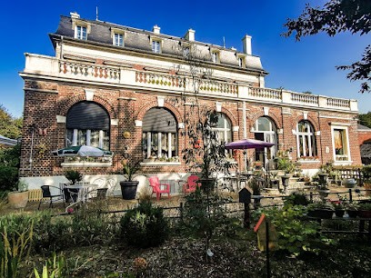 Chambres D'hôtes Les Camélias - Vervins, Chambre d'Hôtes à Fontaine-lès-Vervins