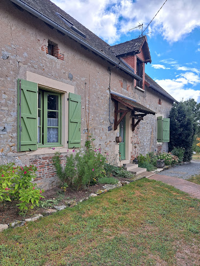 Chez Nous, Chambre D'hôtes à Brigueil-le-Chantre