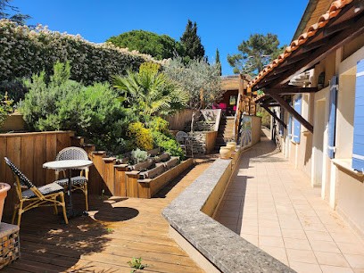 Domaine Des Gendalis, Chambre d'Hôtes à Châteauneuf-de-Gadagne