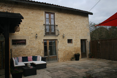 L.olivier Gite And B&B, Location De Vacances à Lizant