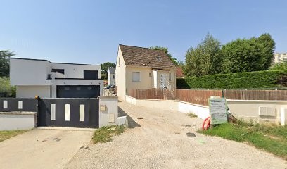 Appartement F3 meublé de 52m2 proche ROISSY CDG, Chambre d'Hôtes à Dammartin-en-Goële