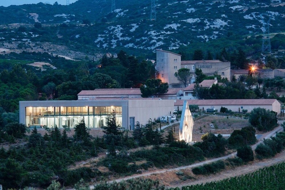 Les Villas du Chateau de Lastours, Maison d'Hôtes à Portel-des-Corbières