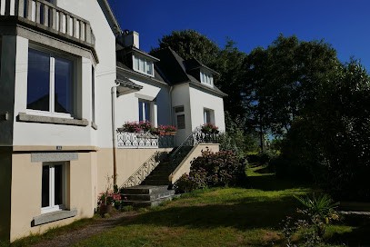 Vallée Des Ardoisières, Chambre d'Hôtes à Maël-Carhaix