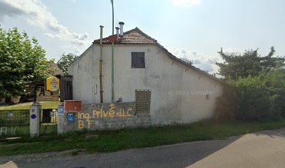Auberge Eichhof, Chambre d'Hôtes à Charette-Varennes