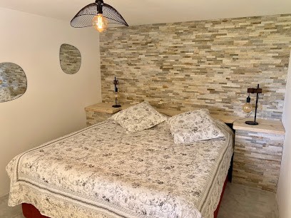 Les Jardins De La Sorguette, Chambre d'Hôtes à Monteux