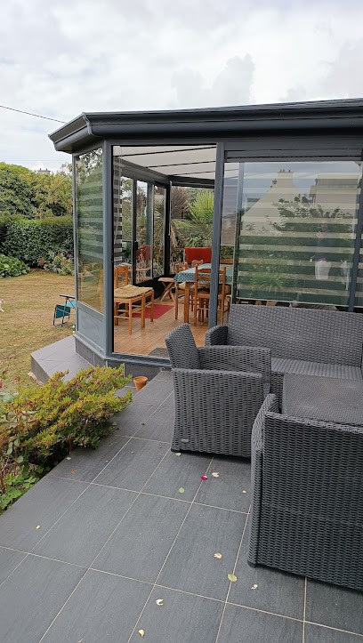 CHAMBRES D'HÔTES LOPERHET, Chambre d'Hôtes à Loperhet