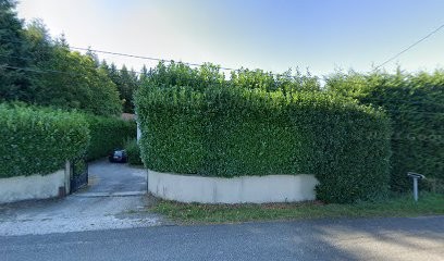 Aux 3 Pommiers, Chambre d'Hôtes à Latouille-Lentillac