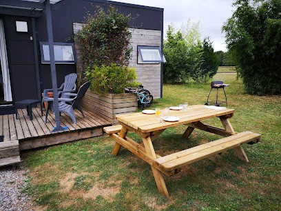 Parc de la Croix des Fontenelles (7 chalets), Location de Vacances à La Roche-sur-Yon