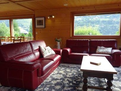 Chalet Belle Folie, Chambre d'Hôtes à Saint-Jean-d'Aulps