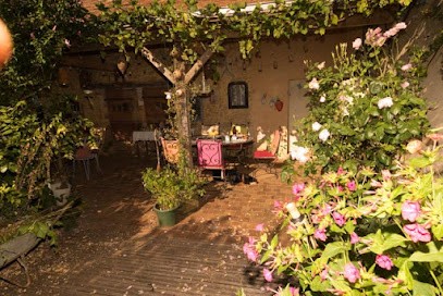 Chambres d'hôtes Le Noyer à Tertous, Chambre d'Hôtes à Parcé-sur-Sarthe