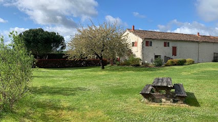 Escape to Charente, Location de Vacances à Saint-Front