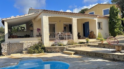 CLOS DE LA BELLEVUE, Chambre d'Hôtes à Villes-sur-Auzon