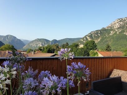 Le Chalet De Pyrène et Hercule, Chambre d'Hôtes à Arignac