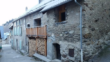 Gîte de la Lignarre, Location de Vacances à Ornon