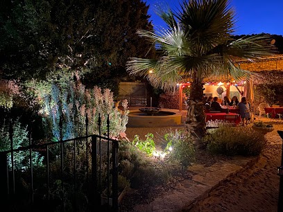 Aux Berges du Libre, Chambre d'Hôtes à Félines-Termenès
