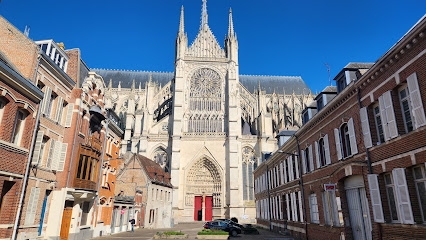 Les Hortensias De La Cathédrale (Studio & Duplex), Chambre D'hôtes à Amiens