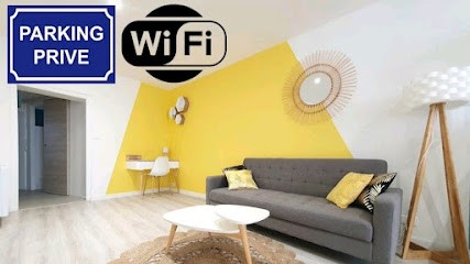 Millau centre, confort garage wifi, Location de Vacances à Millau