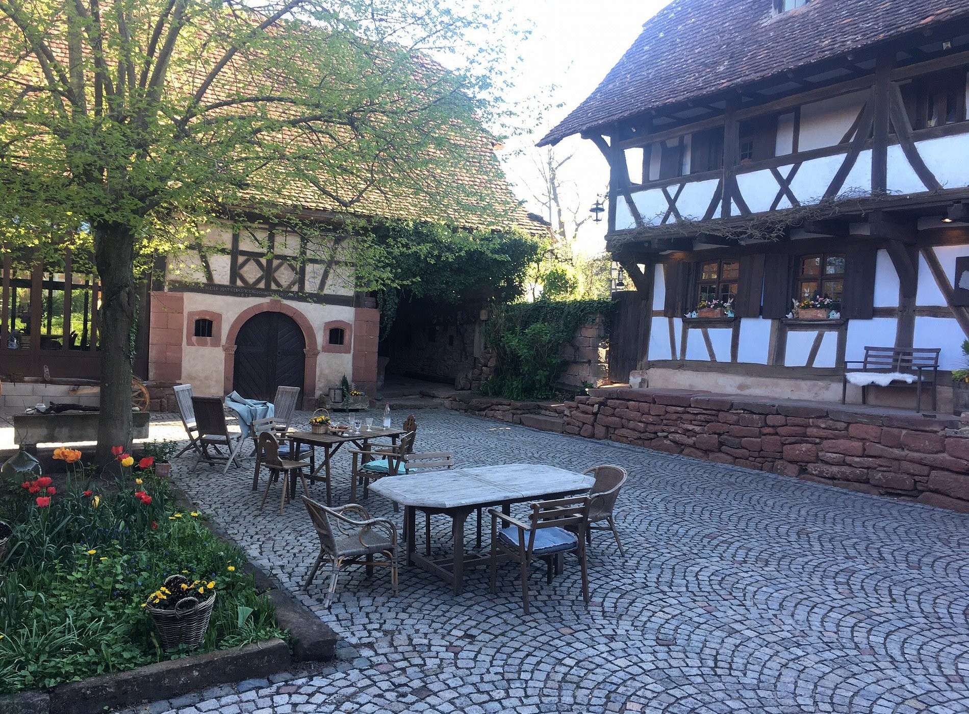 Le Quinze 66, Chambre d'Hôtes à Geiswiller-Zoebersdorf