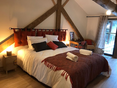 La Ferme Des Hautins : Gîte Et Chambres D'hôtes, Chambre D'hôtes à Rieucazé