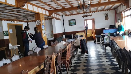 Chalet Les Cimes, Chambre d'Hôtes à Abondance