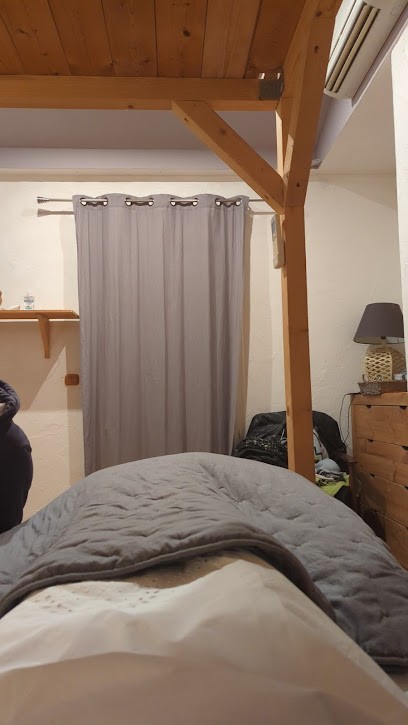 Le Calme De La Garrigue, Chambre d'Hôtes à Sainte-Anastasie