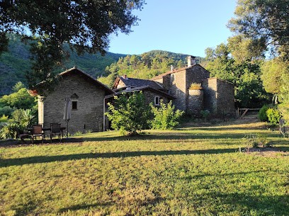 Le Hameau de Meyrières, Location de Vacances au Collet-de-Dèze