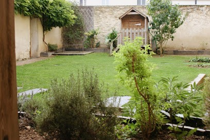 Ancienne Boulangerie (Gîte 15pers - Chambres d'hôtes - table d'hôtes), Chambre d'Hôtes à Terranjou