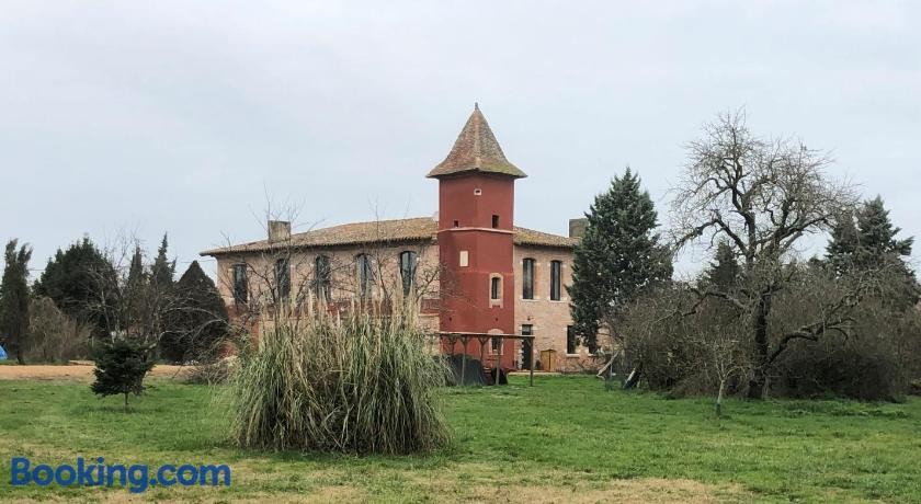 chateau fourclins, Chambre d'Hôtes à Merville