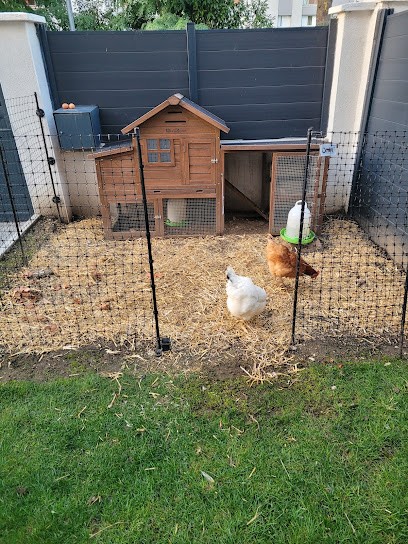 La maison méditerranéenne - Jacuzzi BBQ, Maison d'Hôtes à Sartrouville