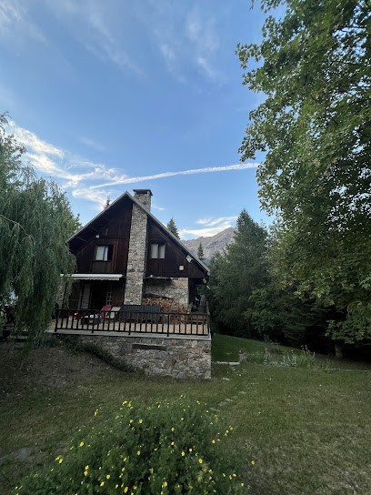 Chalet-Pegulu, Location de Vacances à Puy-Saint-Vincent