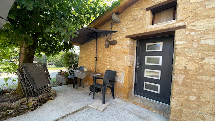Le Nid De Traly 24150 Location De Vacances à Calès