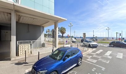 Luxury Rental - Apartment With Sea Views, Chambre d'Hôtes à Nice