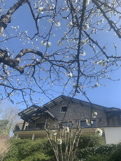 Mur-Mûres, Chambre d'Hôtes à Mûres