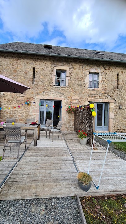 Gîtes Le Lait, Location de Vacances à La Comelle