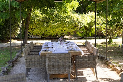 Le Mas Les Eydins : Maison d'hôtes de charme et table gastronomique en Luberon (proche Lacoste Bonnieux), Chambre d'Hôtes à Bonnieux