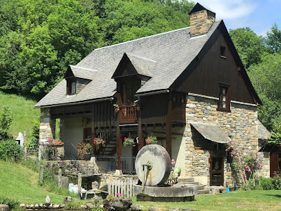 Location Saisonnière Le Moulin De Saoussas À Loudenvielle Location De Vacances à Loudenvielle
