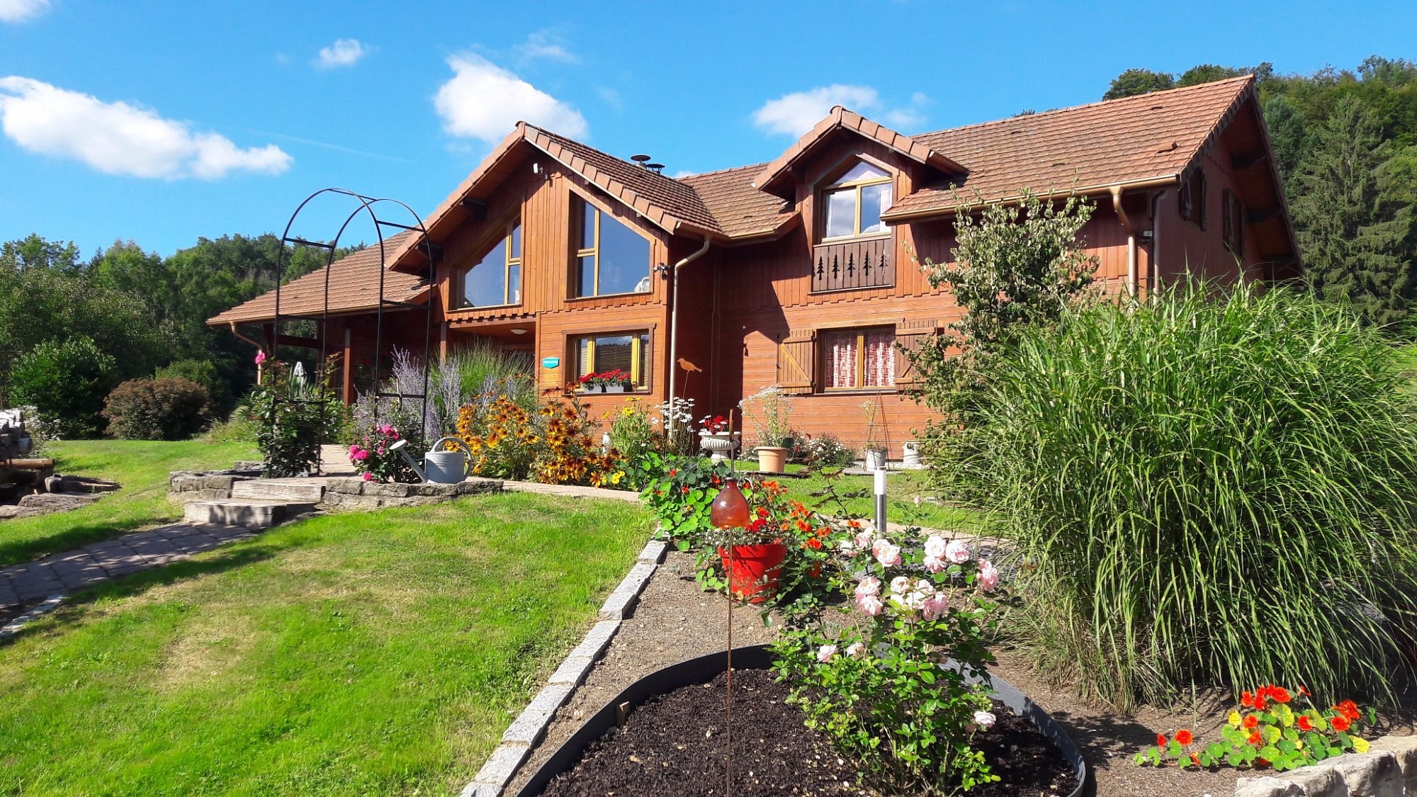 Les chalets de Cathy, Chambre d'Hôtes à Tendon