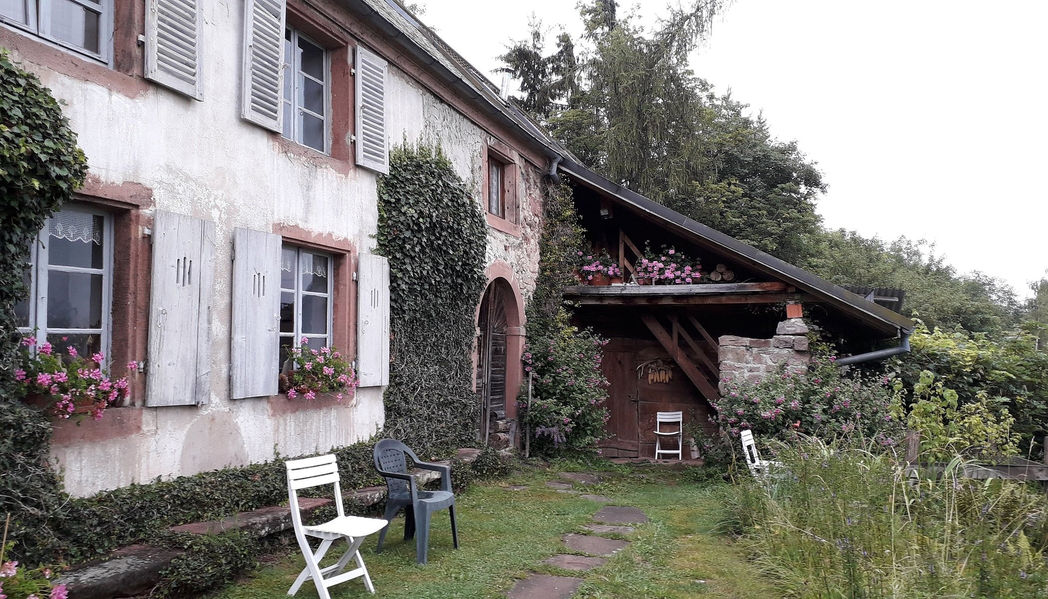 Ferme Lossow - Chambres d'Hôtes en Alsace, Chambre d'Hôtes à Aubure