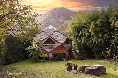 Apizome Logement Insolite, Chambre D'hôtes à Cierp-Gaud