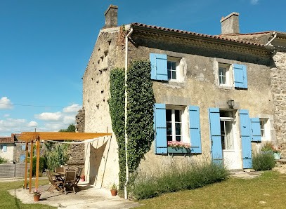 La Miellerie Holiday Gite, Location de Vacances à Lozay